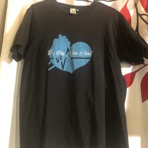 RTP Apparel women Black size Medium T shirt